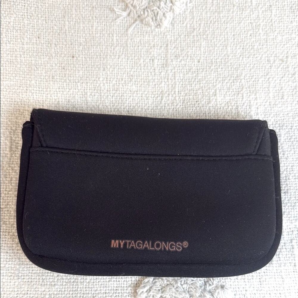 Black Tech Accessory Pouch - Picture 2 of 6